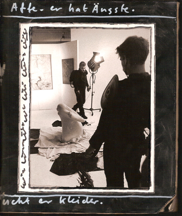 1983---Covered-Uncovered-performance-Dusseldorf---3